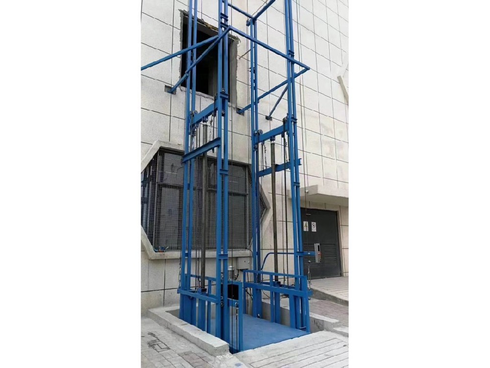 導軌式升降貨梯