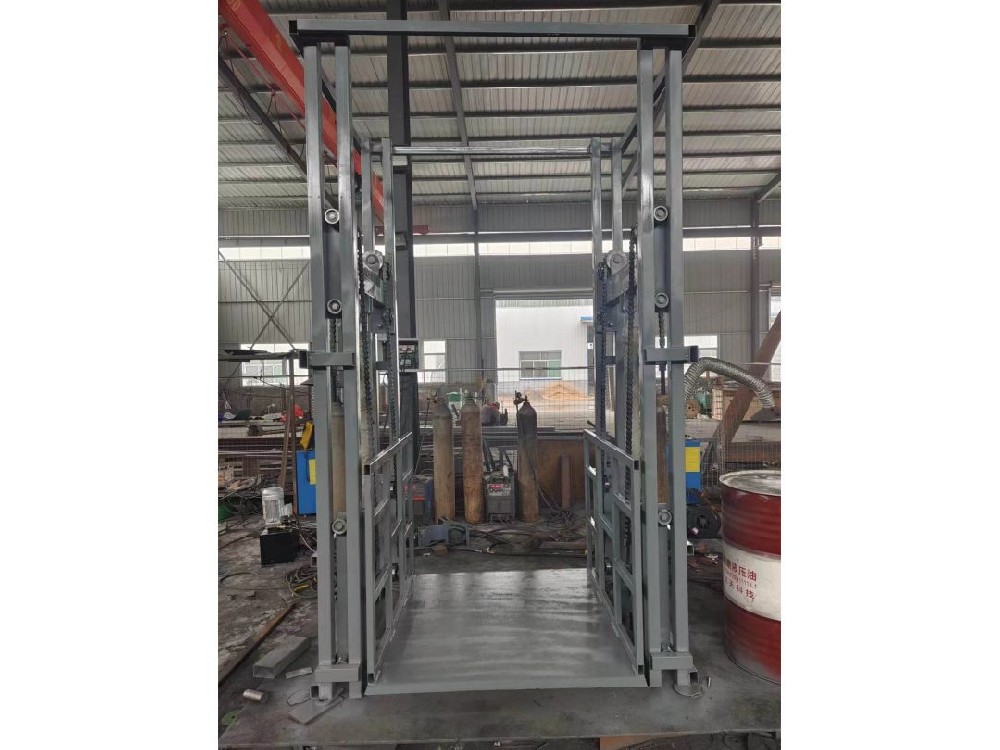 導軌式升降貨梯